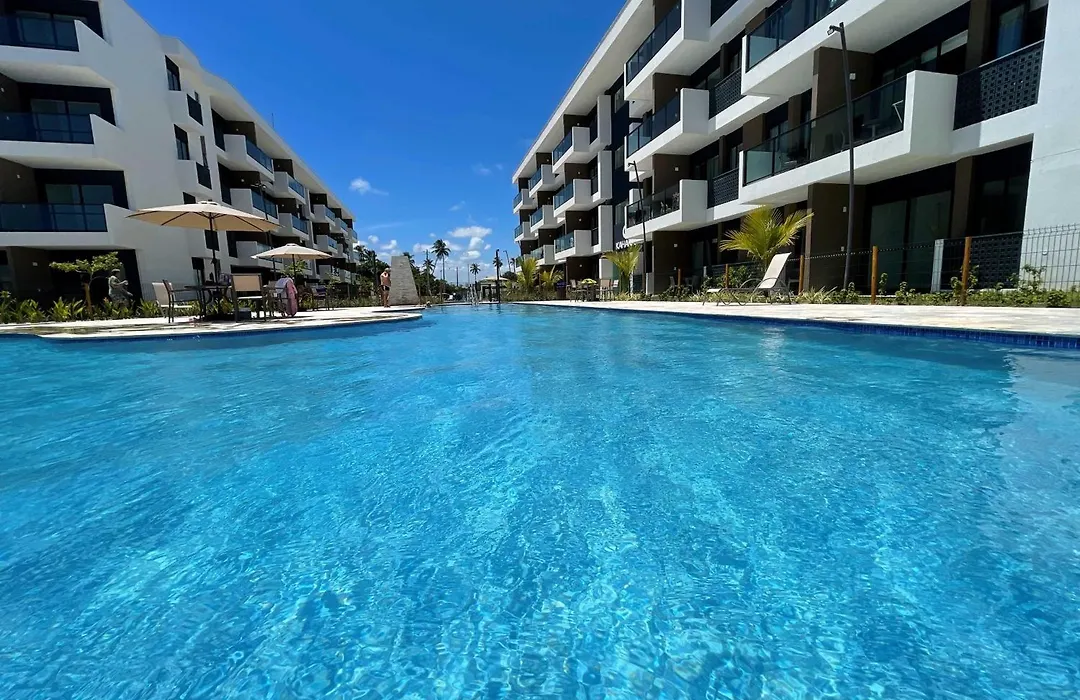 Makia Beach Experience B 114-1